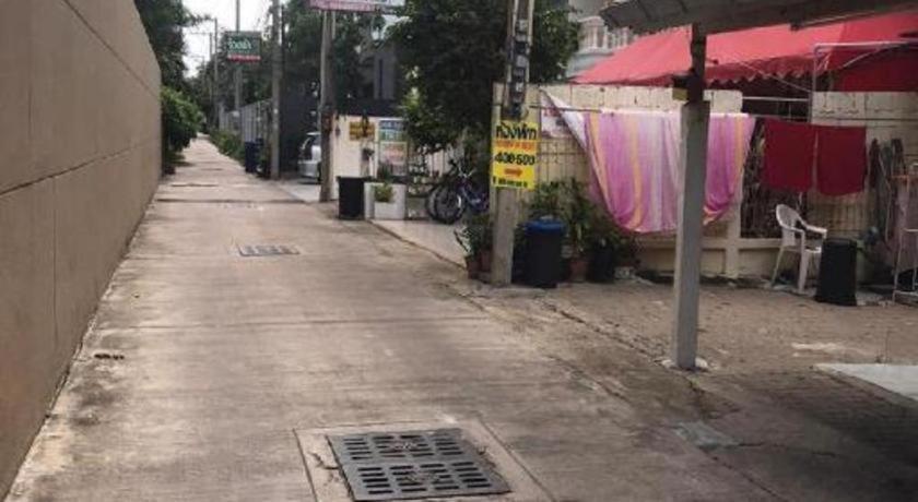 מלון חוף ג'ומטיין Oyo 1141 Ban Dao מראה חיצוני תמונה